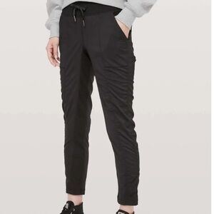 Lululemon Street to Studio Pants Unlined Black Size 4
